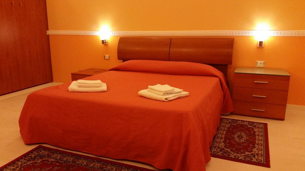Hotel Gorizia Катания Номер фото