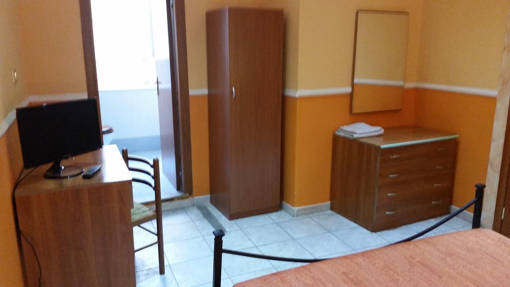 Hotel Gorizia Катания Номер фото
