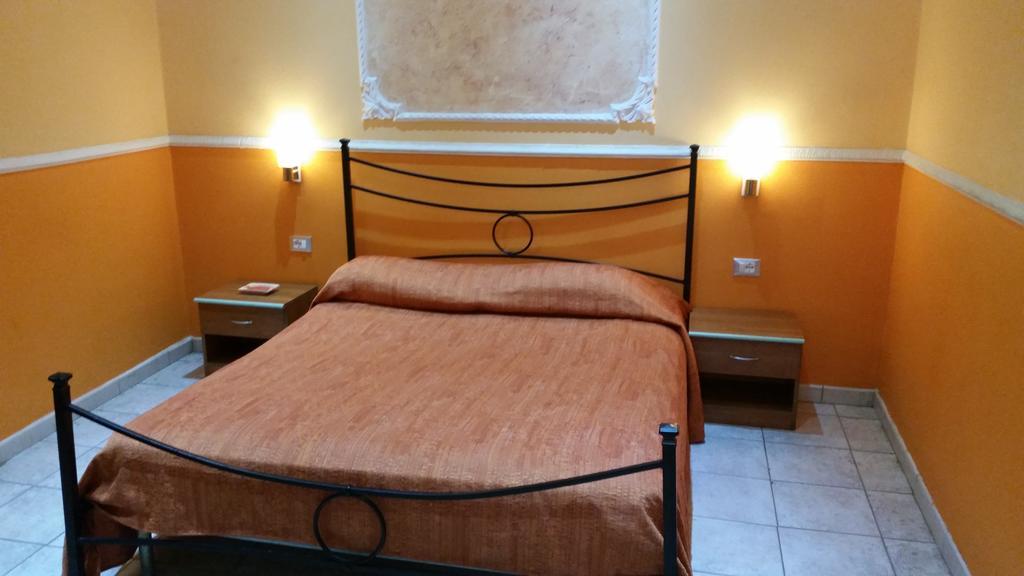 Hotel Gorizia Катания Номер фото