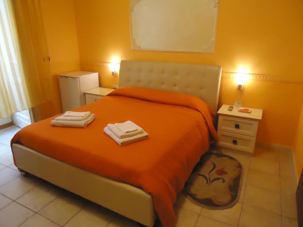 Hotel Gorizia Катания Экстерьер фото