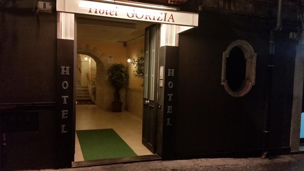 Hotel Gorizia Катания Экстерьер фото