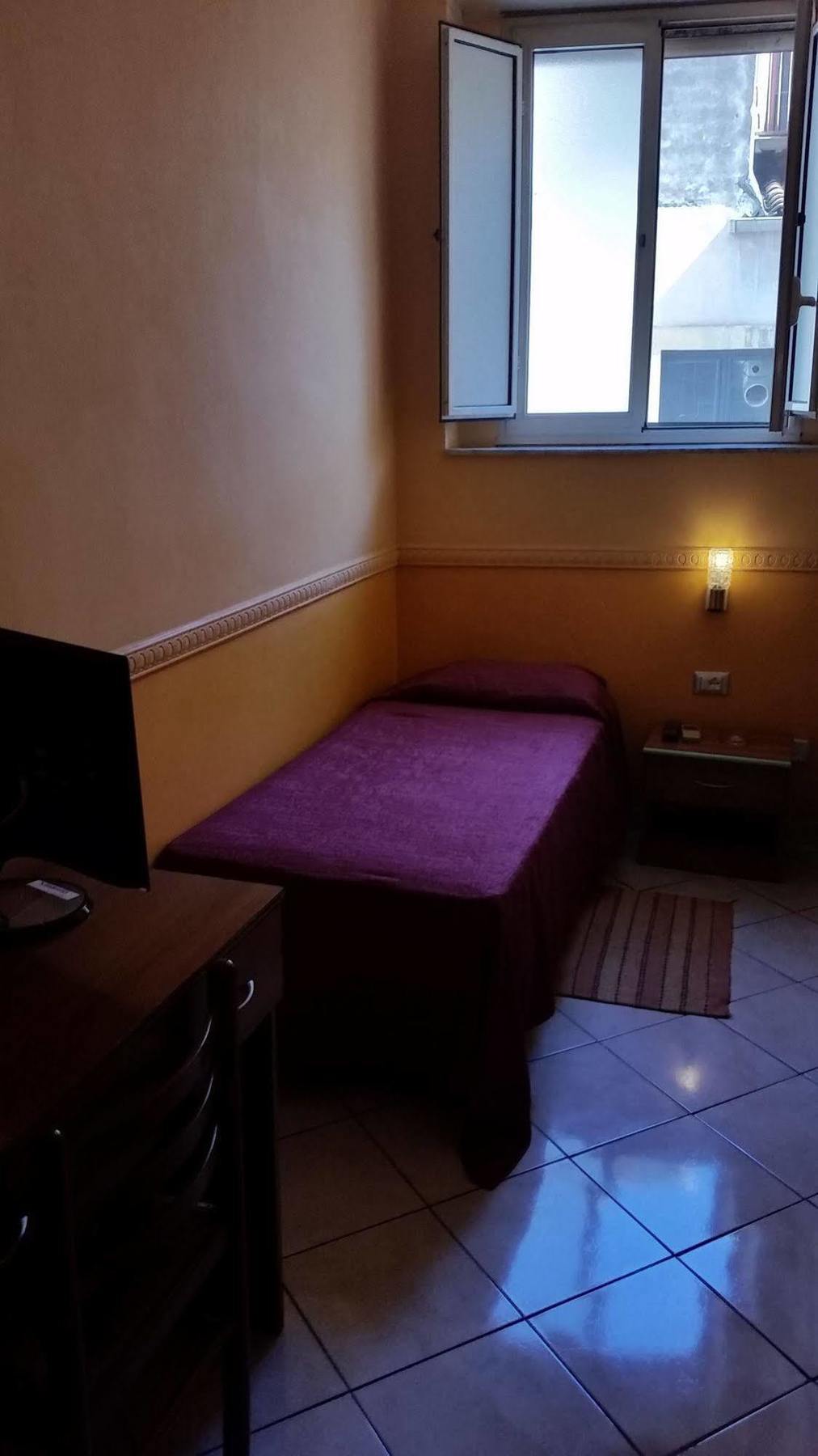 Hotel Gorizia Катания Экстерьер фото