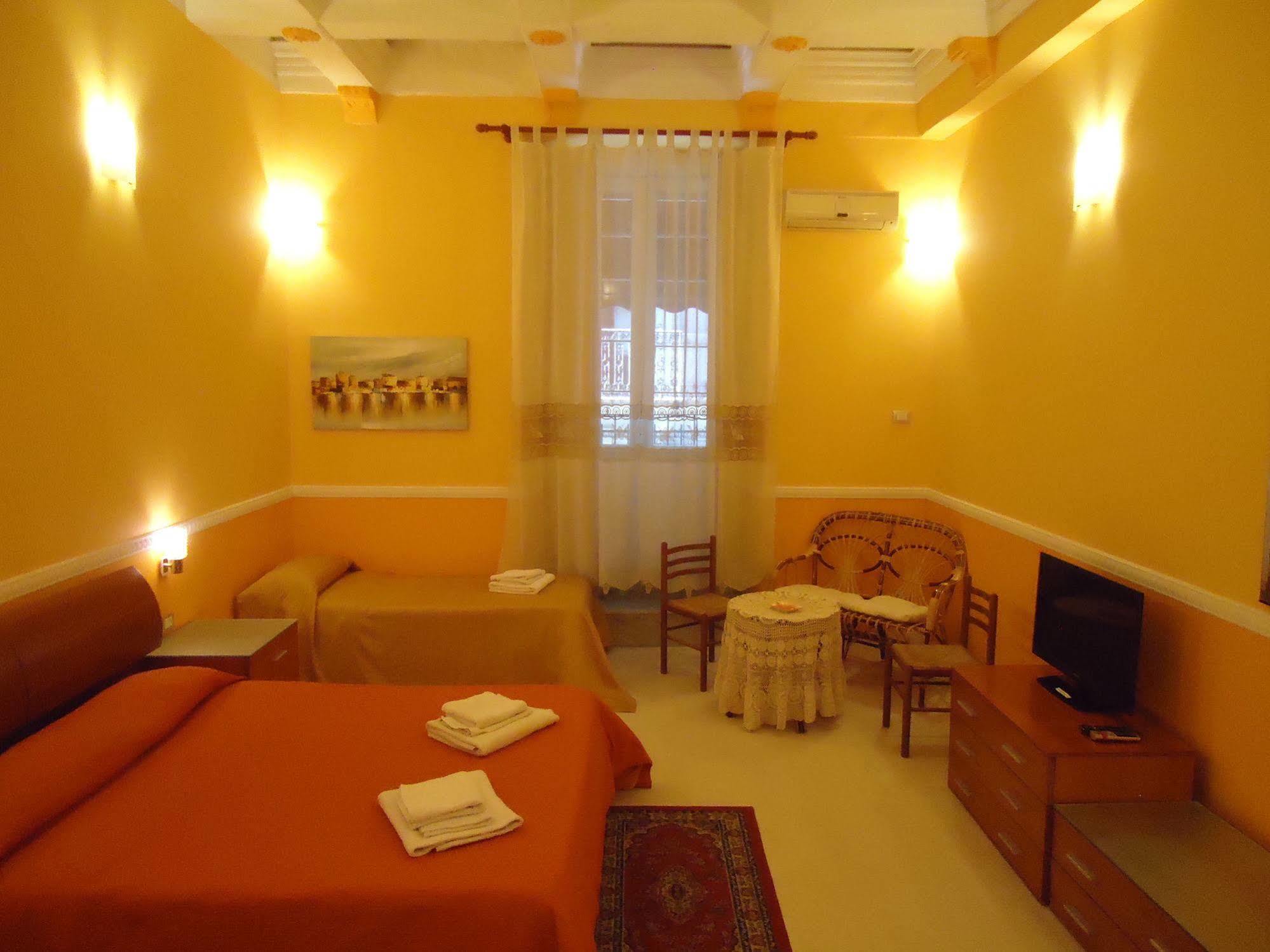 Hotel Gorizia Катания Экстерьер фото
