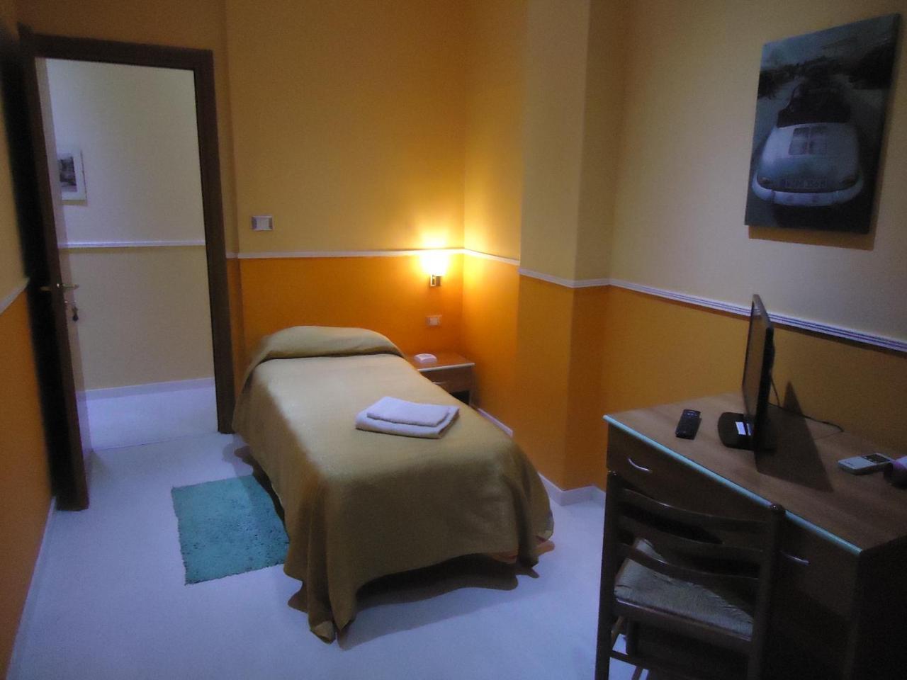 Hotel Gorizia Катания Экстерьер фото